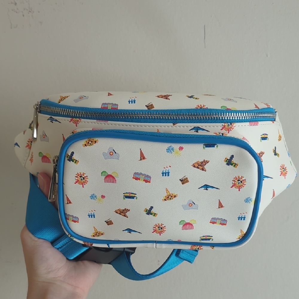 Kids Fun Print Fanny Pack - Blue and White